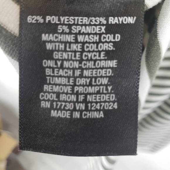 Mossimo Green Striped Sleeveless Back Zip Shirt Sz XL - Picture 7 of 7